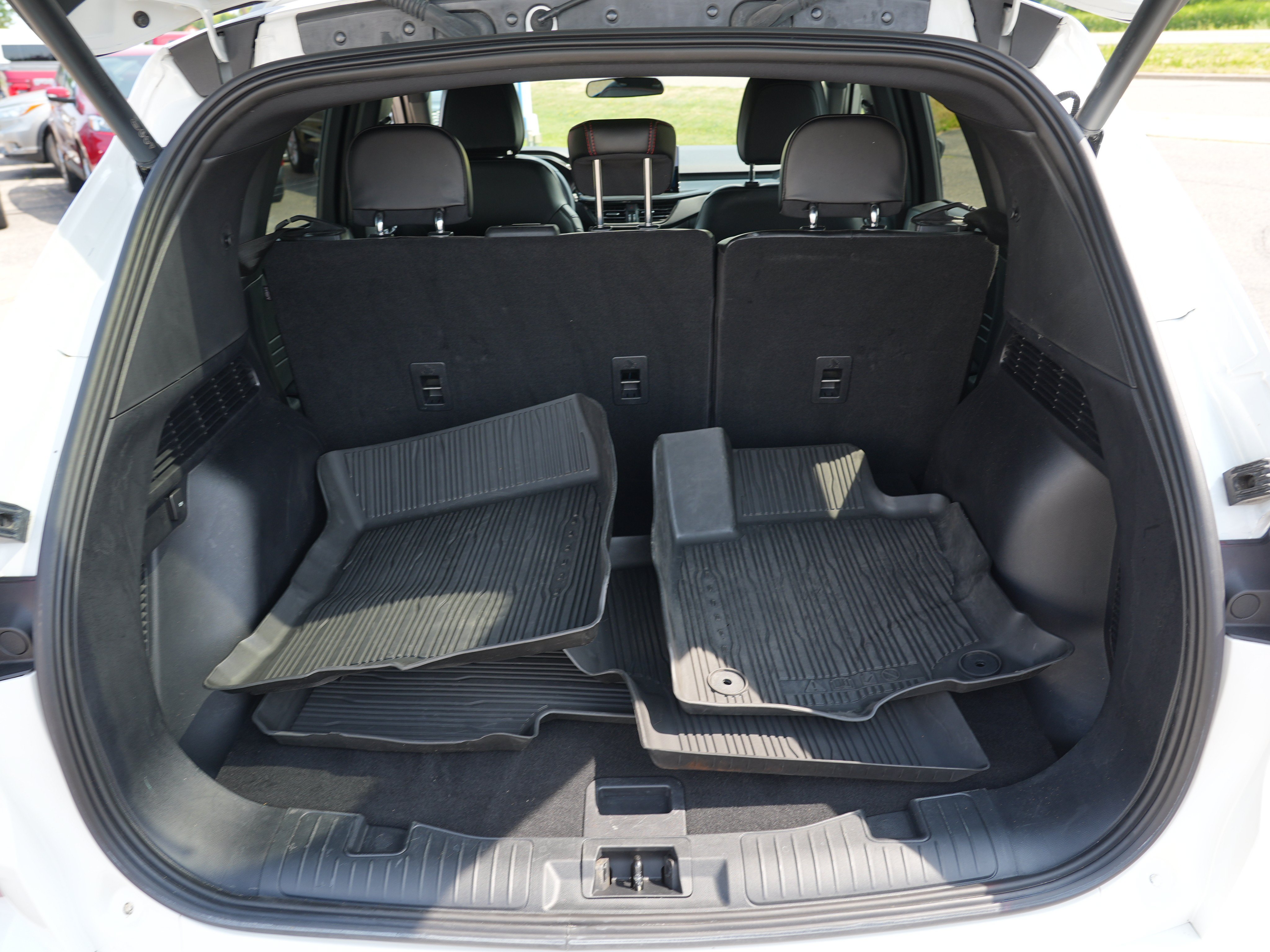 Used 2024 Ford Escape ST-Line w/ Tech Pack #1 AWD/4WD image 29