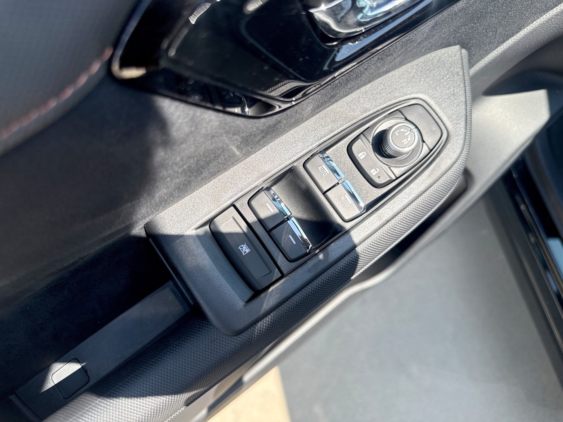New 2026 Subaru Forester Touring AWD/4WD image 15