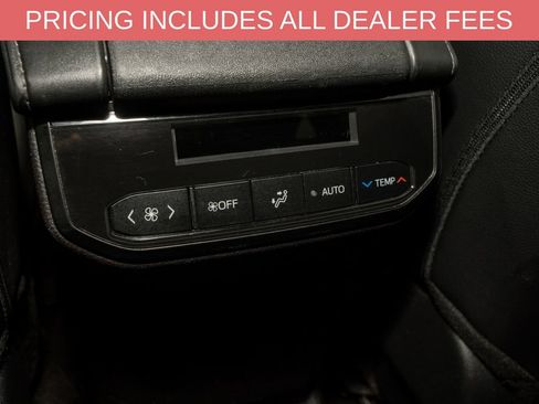 Used 2024 Toyota Highlander XSE AWD/4WD image 8