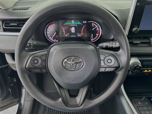 Certified 2025 Toyota RAV4 XLE image 17