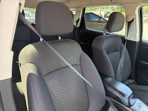 Used 2012 Dodge Journey FWD image 15