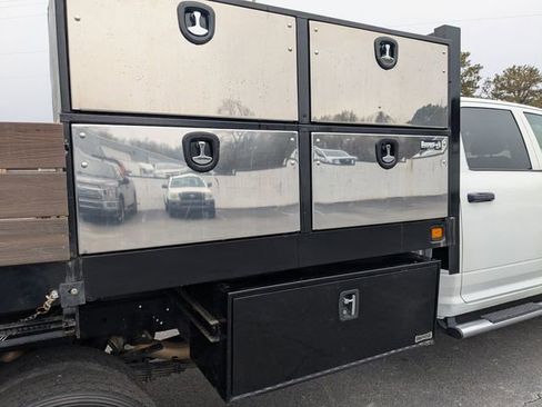 Used 2023 RAM 5500 Tradesman w/ Chrome Appearance Group image 29