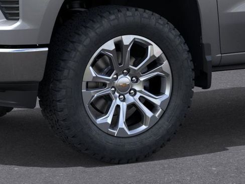 New 2026 Chevrolet Silverado 1500 LTZ w/ LTZ Premium Package AWD/4WD image 9