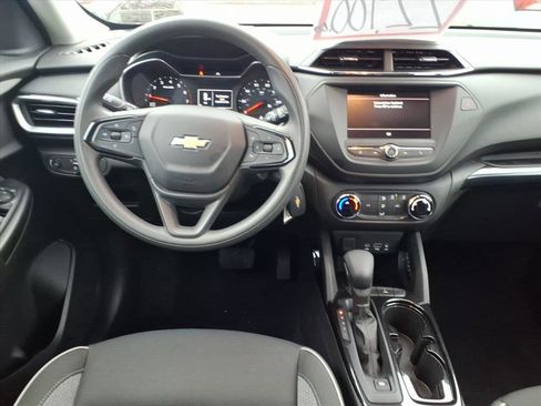 Certified 2023 Chevrolet TrailBlazer LS image 9