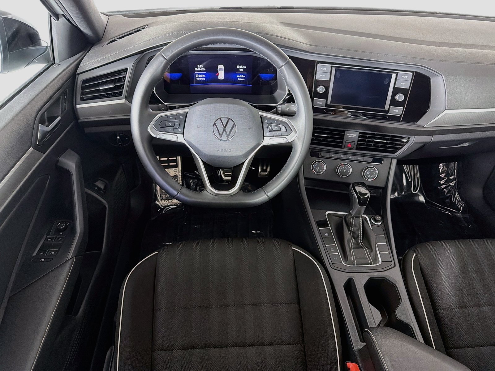 Used 2023 Volkswagen Jetta Sport FWD image 20