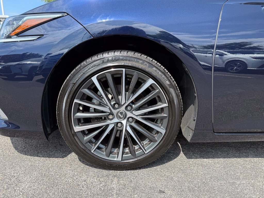 Used 2024 Lexus ES 350 w/ Premium Package FWD image 24