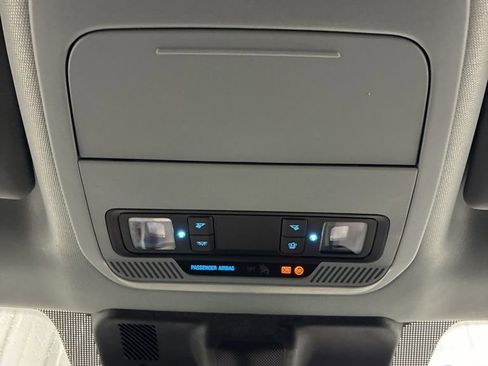 Used 2026 Ford F250 XLT image 39