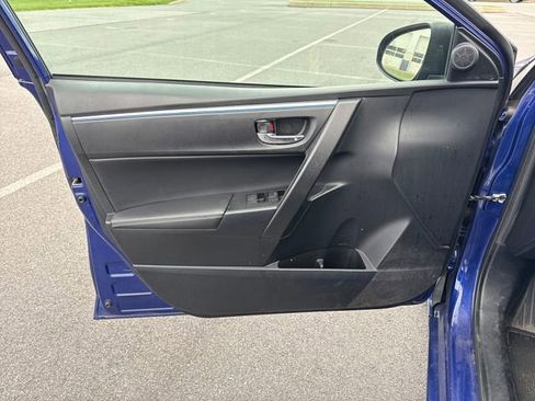 Used 2014 Toyota Corolla S FWD image 22