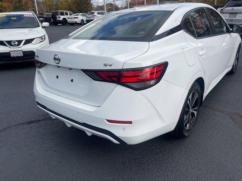 Certified 2021 Nissan Sentra SV image 5