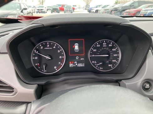 Used 2024 Subaru Crosstrek 2.5i Limited w/ Crosstrek Mirror Package image 16