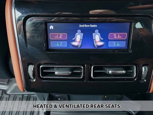 Used 2025 Lincoln Aviator Reserve w/ Equipment Group 201A image 9