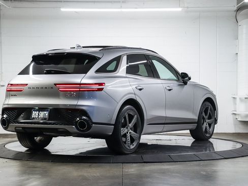 Used 2023 Genesis GV70 3.5T Sport w/ Sport Prestige Package AWD/4WD image 6