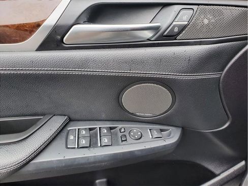 Used 2019 BMW 330i Sedan RWD image 45