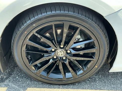 Used 2024 Toyota Camry XSE w/ Navigation Package FWD image 9