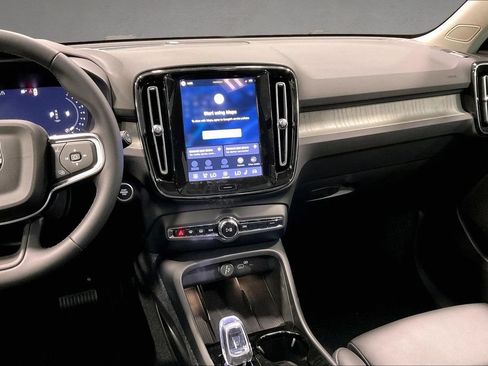 New 2026 Volvo XC40 B5 Plus w/ Protection Package Premier AWD/4WD image 6