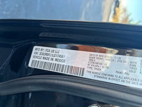 Used 2020 RAM 2500 Laramie image 12