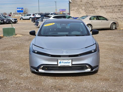 Used 2024 Toyota Prius Prime Premium image 5