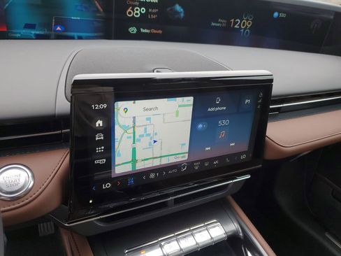 New 2026 Lincoln Nautilus Reserve AWD/4WD image 27