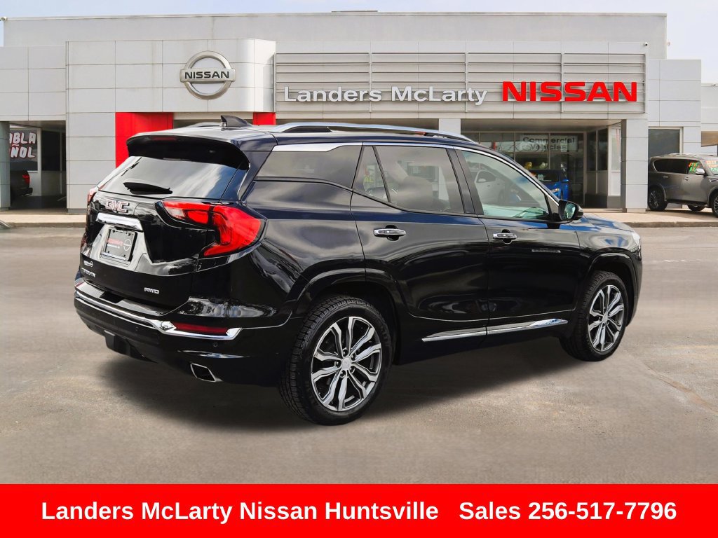 Used 2019 GMC Terrain Denali w/ Advanced Safety Package AWD/4WD image 3