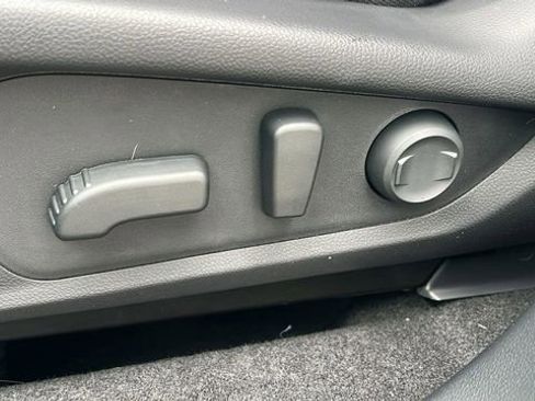 New 2026 Subaru Forester Premium AWD/4WD image 11