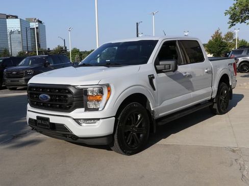 Used 2021 Ford F150 XLT w/ Equipment Group 302A High AWD/4WD image 3