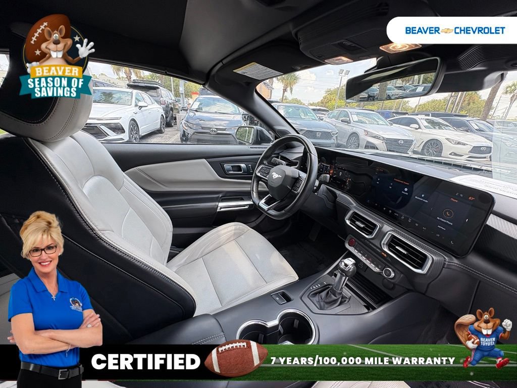 Used 2024 Ford Mustang Premium RWD image 31