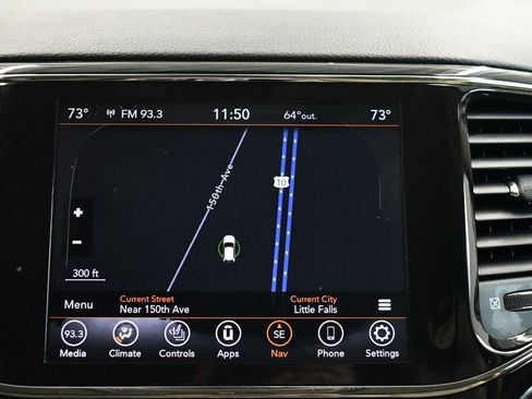 Used 2021 Jeep Grand Cherokee Limited w/ Sun & Sound Group AWD/4WD image 37