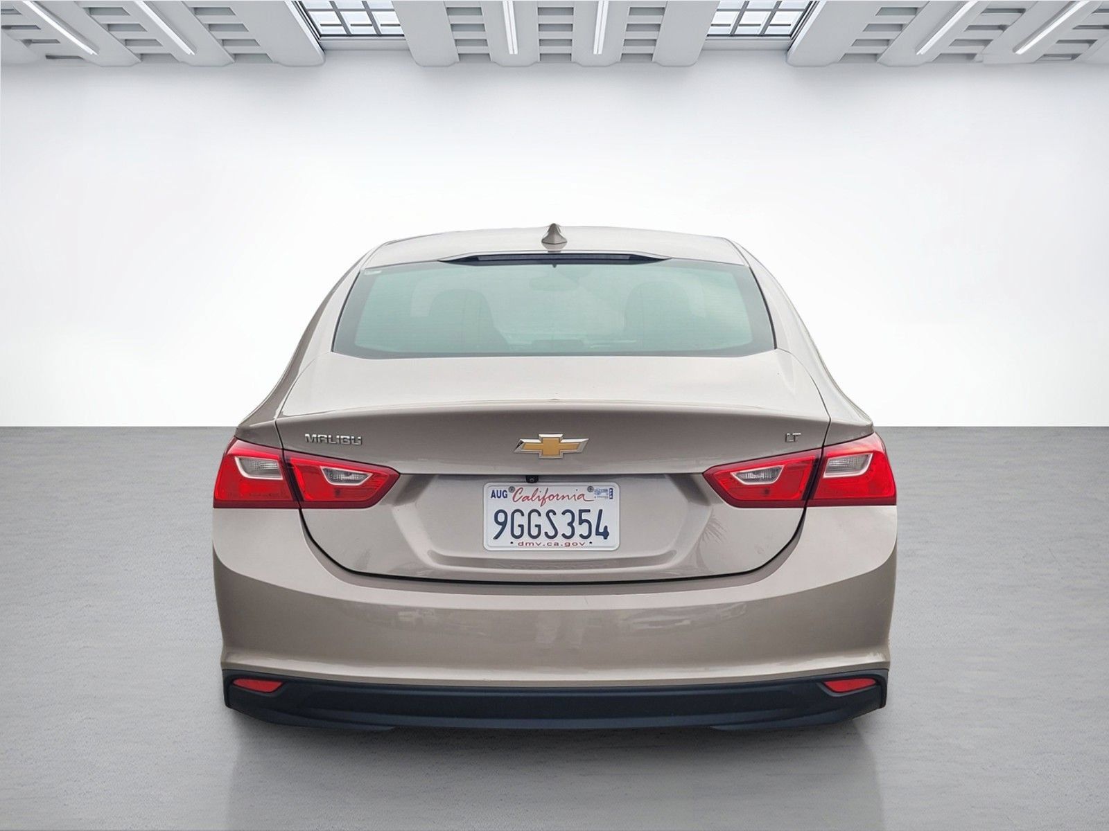 Used 2023 Chevrolet Malibu LT FWD image 5