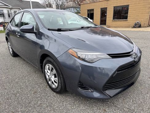 Used 2017 Toyota Corolla LE image 1