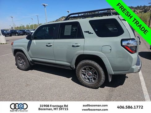 Used 2022 Toyota 4Runner TRD Off-Road AWD/4WD image 6