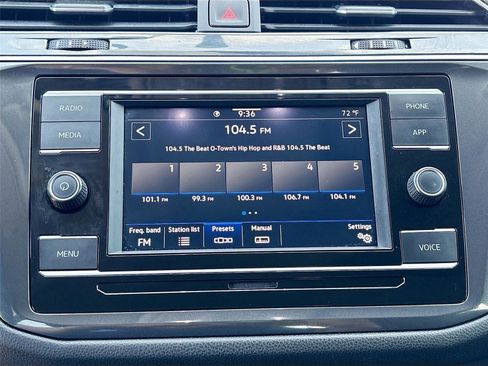 Used 2022 Volkswagen Tiguan S image 14