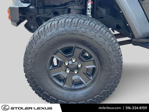 Used 2021 Jeep Gladiator Mojave AWD/4WD image 16