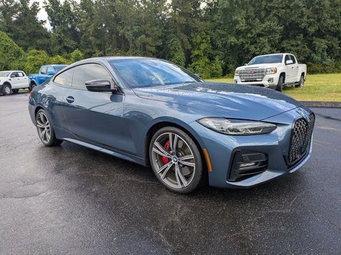 Used 2023 BMW 430i Coupe w/ M Sport Package RWD image 2
