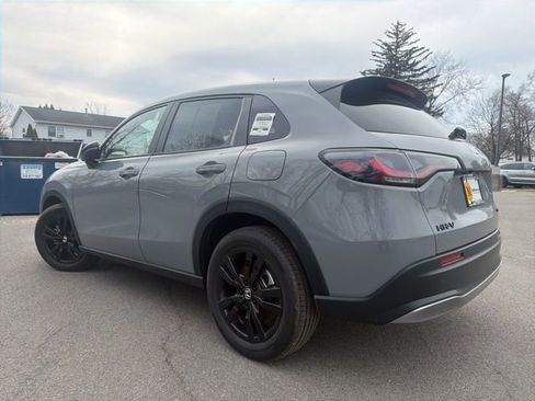 Used 2026 Honda HR-V Sport image 5