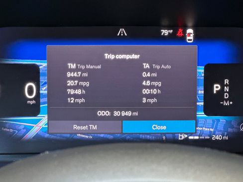 Certified 2023 Volvo XC60 B5 Ultimate AWD/4WD image 31