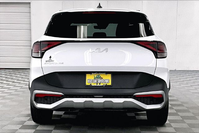 Used 2024 Kia Sportage EX FWD image 5