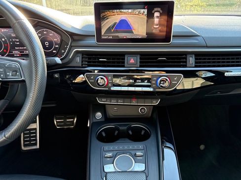 Used 2019 Audi A4 2.0T Premium Plus w/ Premium Plus Package image 17