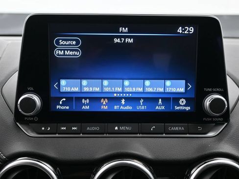 Used 2023 Nissan Sentra SV FWD image 17