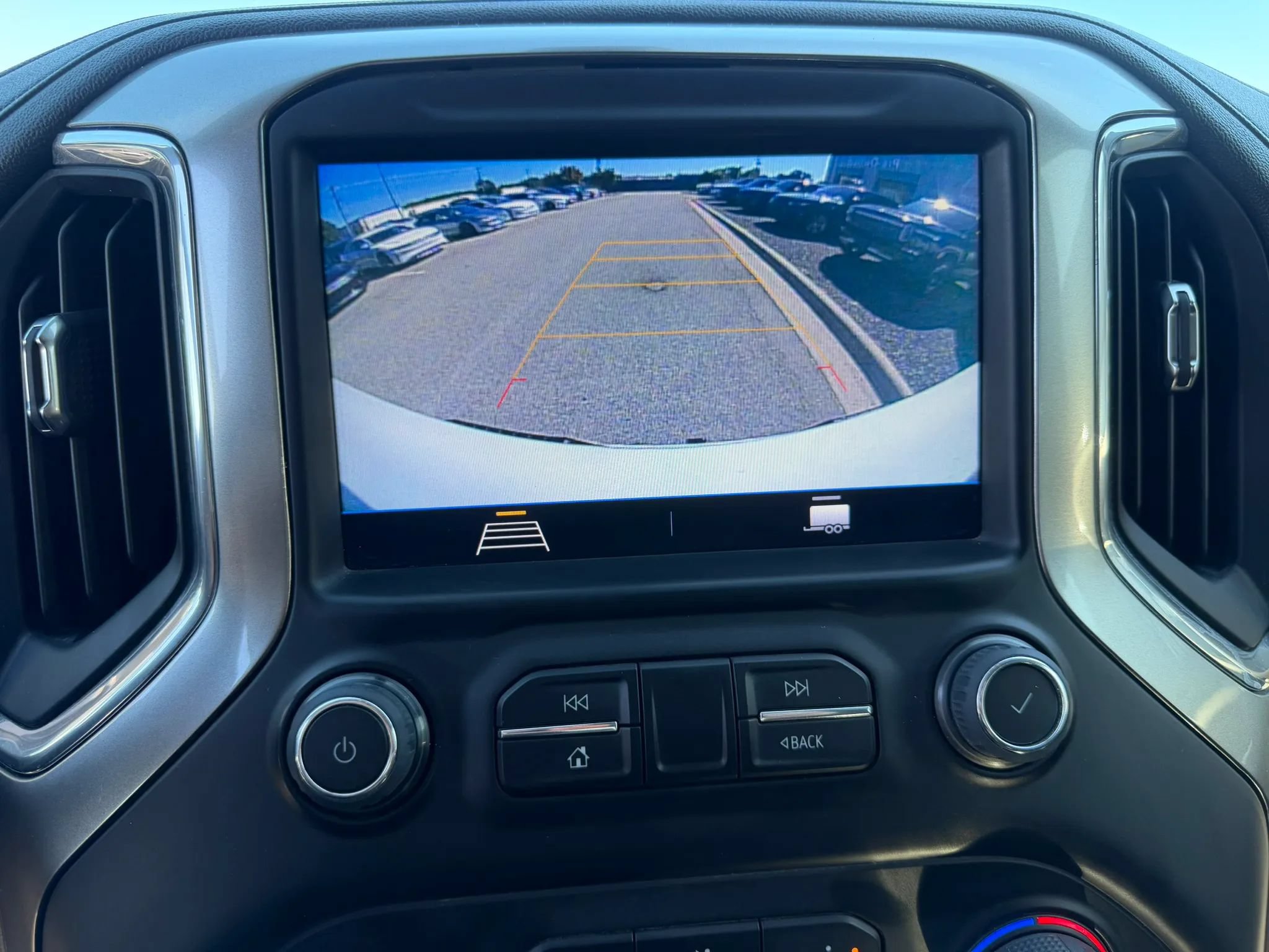 Used 2021 Chevrolet Silverado 1500 RST AWD/4WD image 13