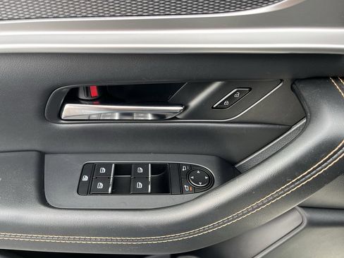 Certified 2025 MAZDA CX-90 3.3 Turbo w/ Preferred Package image 11