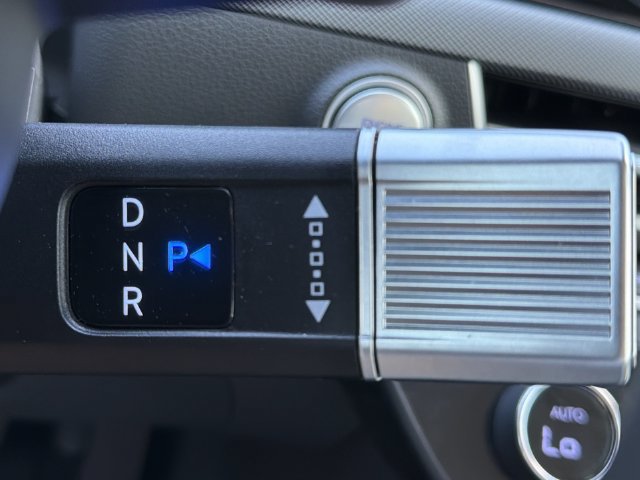 Certified 2025 Hyundai Sonata SEL AWD/4WD image 24