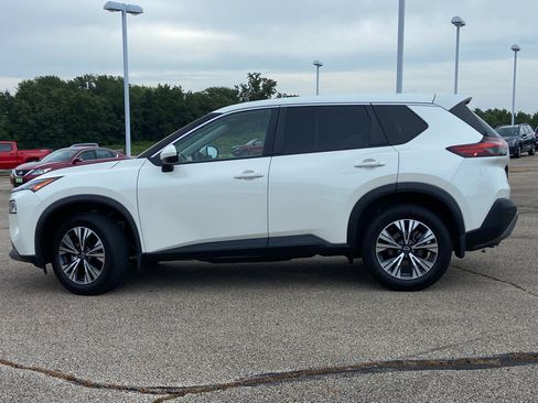 Used 2023 Nissan Rogue SV AWD/4WD image 6