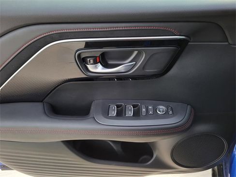 Certified 2025 Acura ADX A-Spec image 17