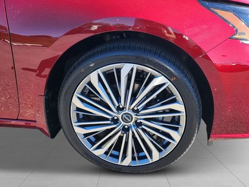 New 2025 Nissan Altima 2.5 SL FWD image 9