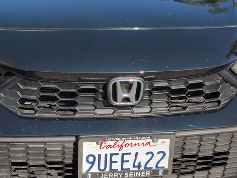 Used 2025 Honda Civic Sport image 9