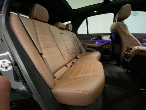 Used 2024 Mercedes-Benz GLE 450 4MATIC image 30