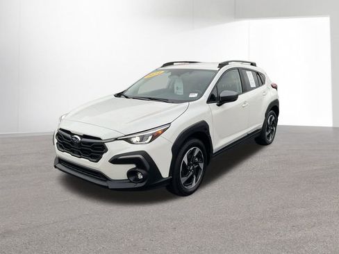 Used 2024 Subaru Crosstrek 2.5i Limited image 2