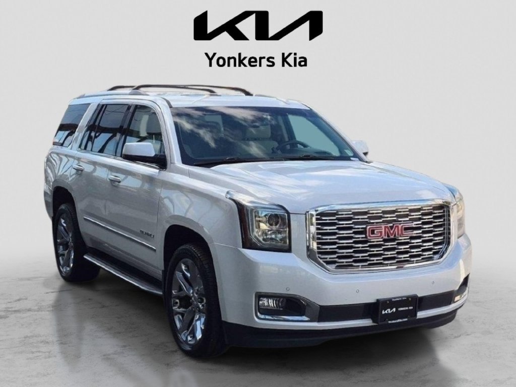 Used 2018 GMC Yukon Denali w/ Open Road Package AWD/4WD image 3
