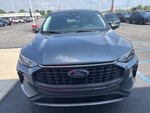 Used 2023 Ford Escape Active AWD/4WD image 4