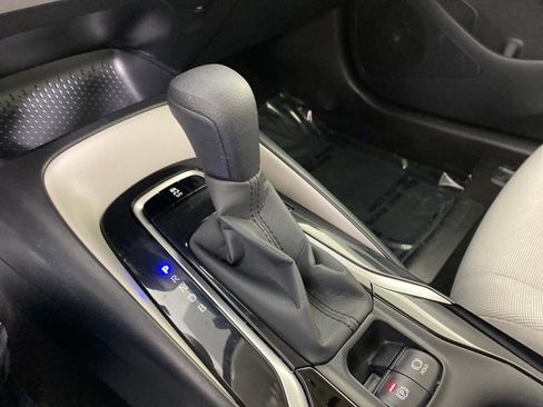 Certified 2022 Toyota Corolla LE image 16